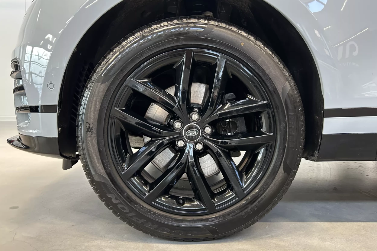 Range Rover Velar Dynamic SE | D200 AWD MHEV obrázok č. 8