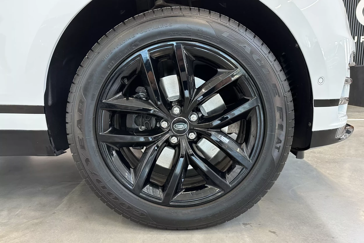 Range Rover Velar Dynamic SE | D200 AWD MHEV obrázok č. 8