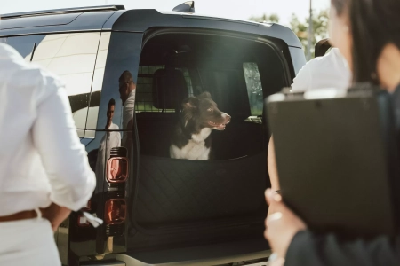 SHOWROOM & TEST DRIVE EXPERIENCE