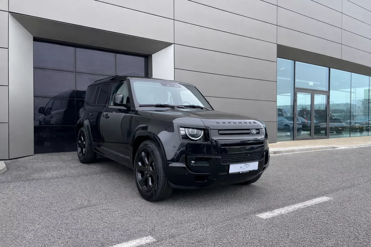 Defender 110 X-Dynamic SE D250 MHEV AWD obrázok č. 2