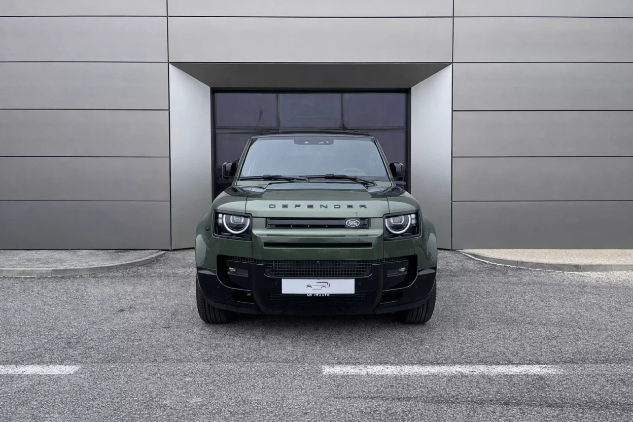 Defender 110 X-Dynamic SE D250 MHEV AWD obrázok č. 1