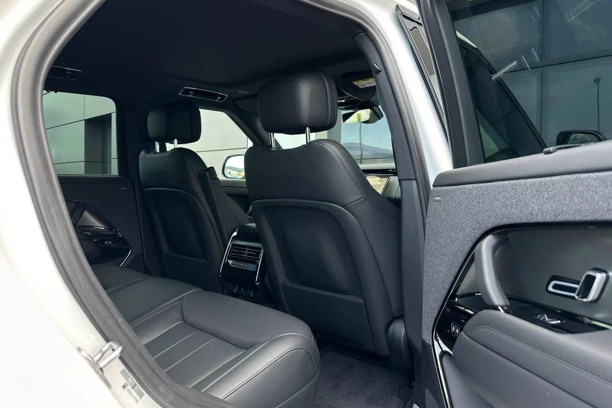 Range Rover Sport Dynamic SE D250 MHEV AWD Automat obrázok č. 11