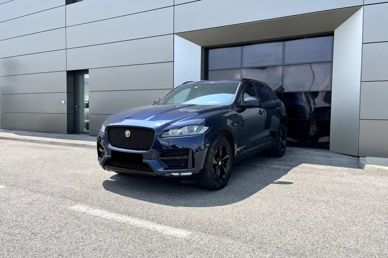 Jaguar F-Pace 3.0D V6 R-Sport AWD A/T obrázok č. 0