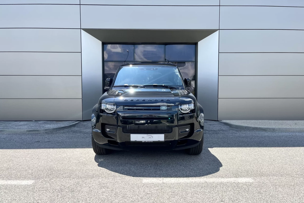 Defender 110 X-Dynamic SE D200 MHEV AWD obrázok č. 1