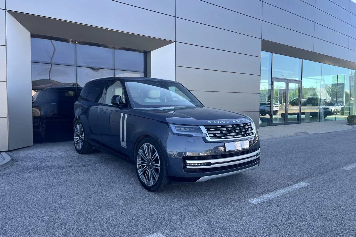 Range Rover Autobiography D300 MHEV AWD obrázok č. 2