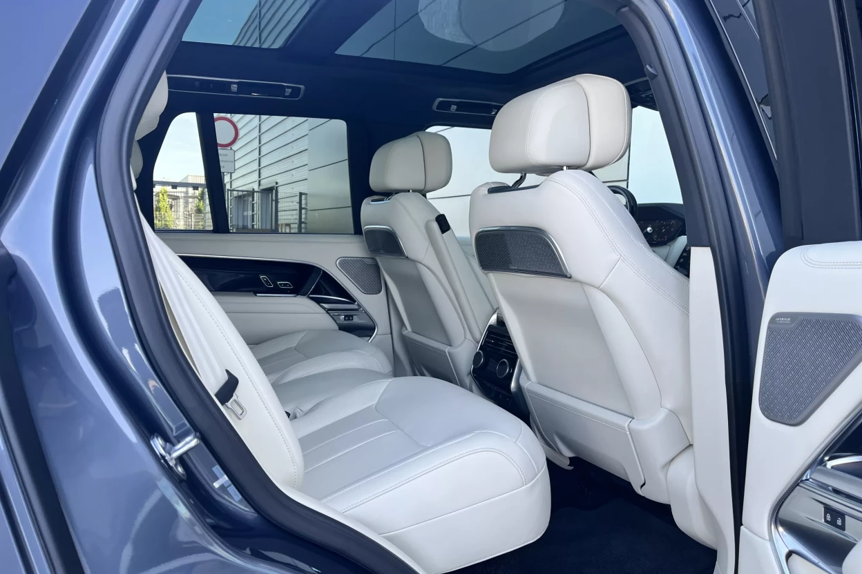 Range Rover Autobiography D300 MHEV AWD obrázok č. 10