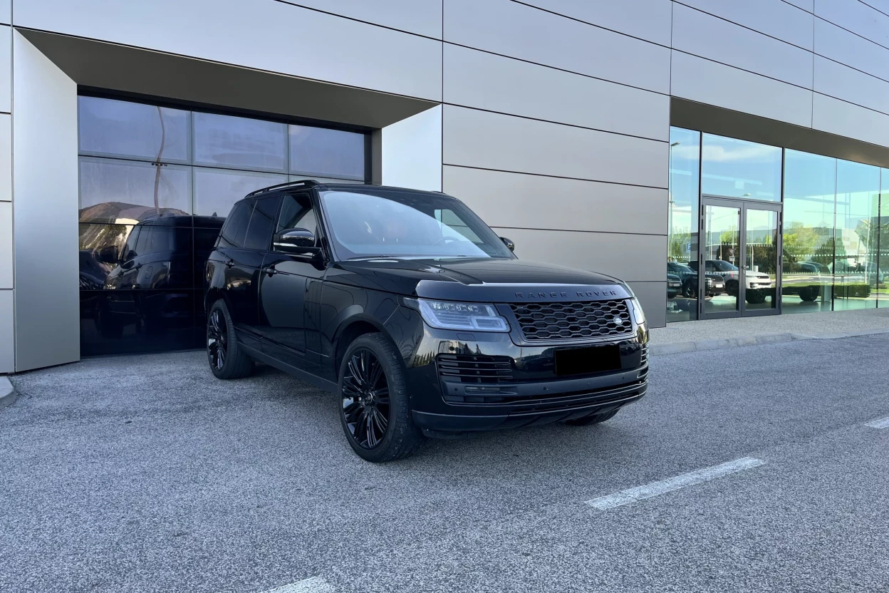 Range Rover 5.0 V8 S/C Autobiography 4WD A/T Black Edition obrázok č. 2