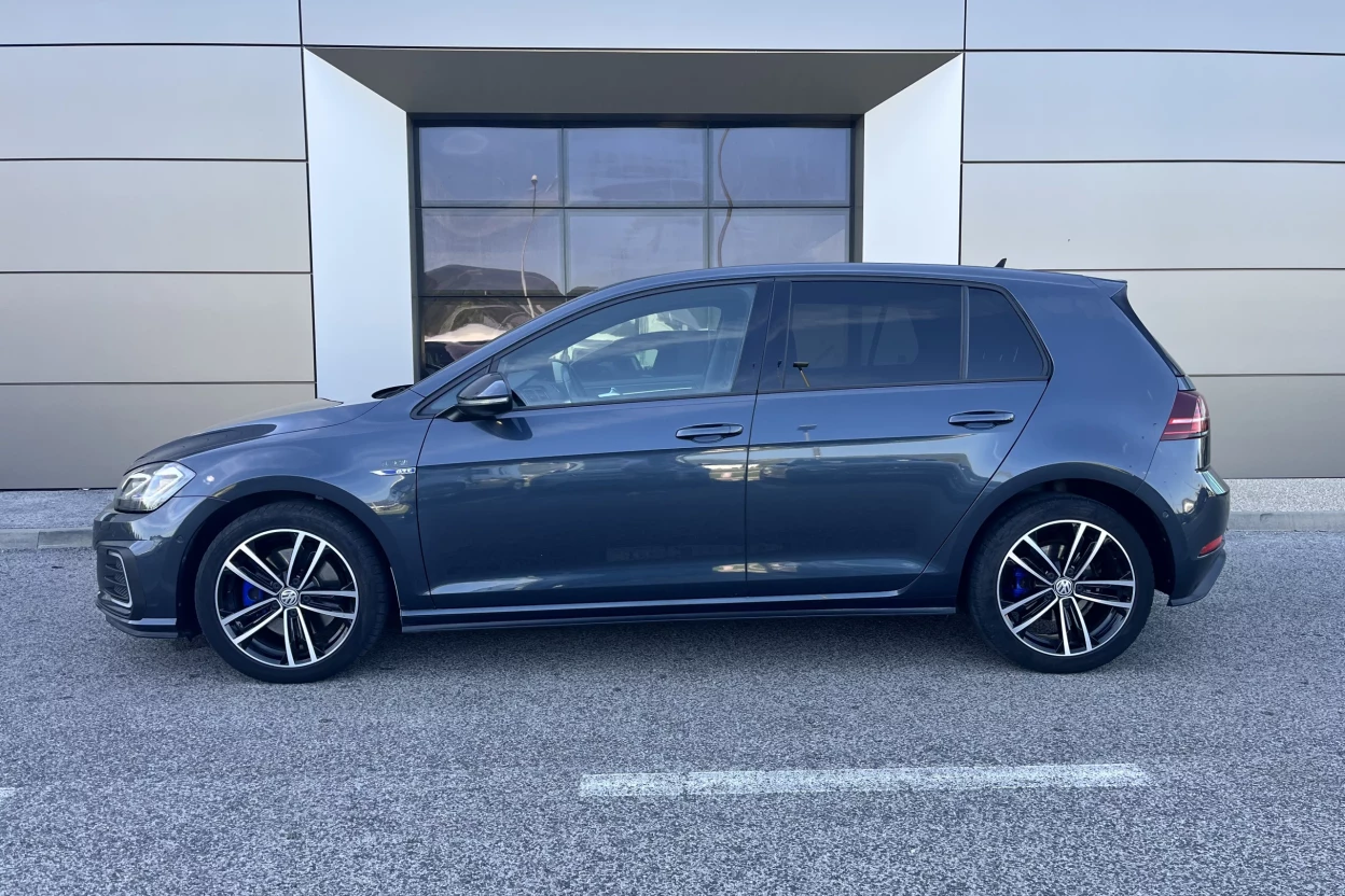 Volkswagen Golf GTE Automat obrázok č. 6