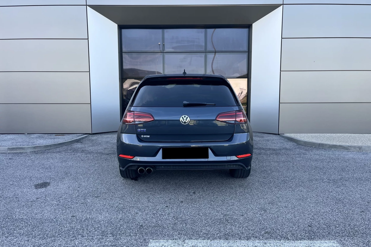 Volkswagen Golf GTE Automat obrázok č. 5