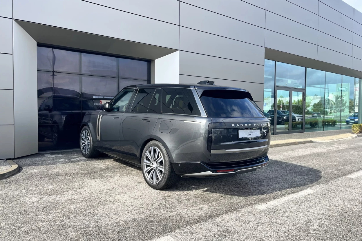 Range Rover Autobiography P550e SWB PHEV AWD obrázok č. 3