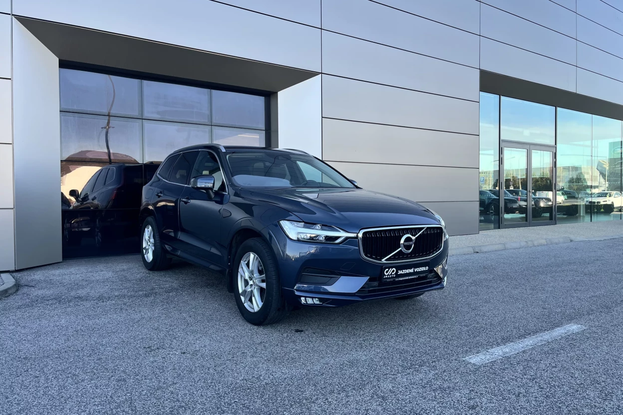 Volvo XC60 D4 Momentum A/T obrázok č. 2