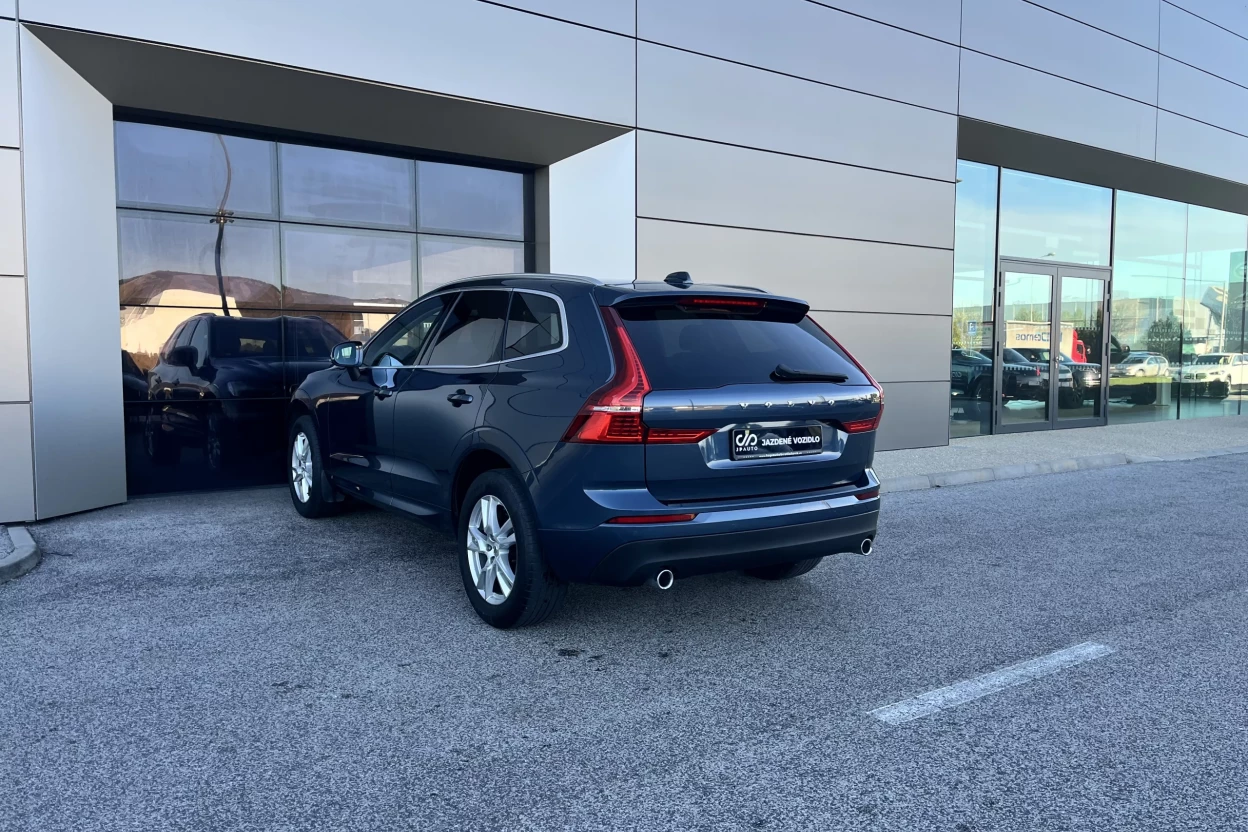 Volvo XC60 D4 Momentum A/T obrázok č. 3