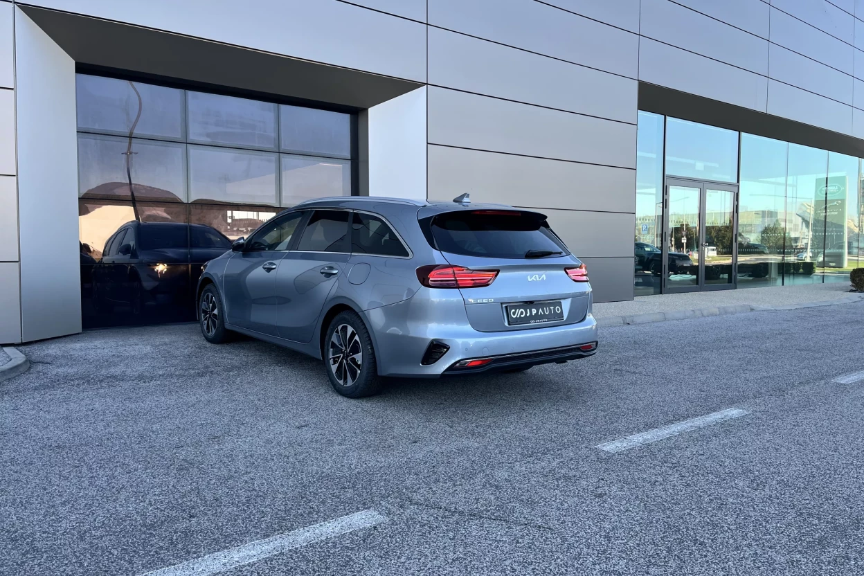 Kia Cee'd SW 1,5 T-GDi 103kW Gold obrázok č. 3