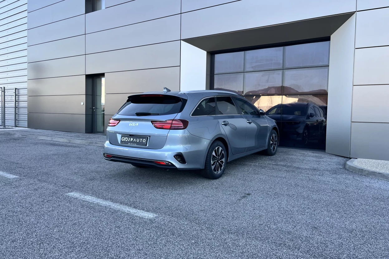 Kia Cee'd SW 1,5 T-GDi 103kW Gold obrázok č. 5