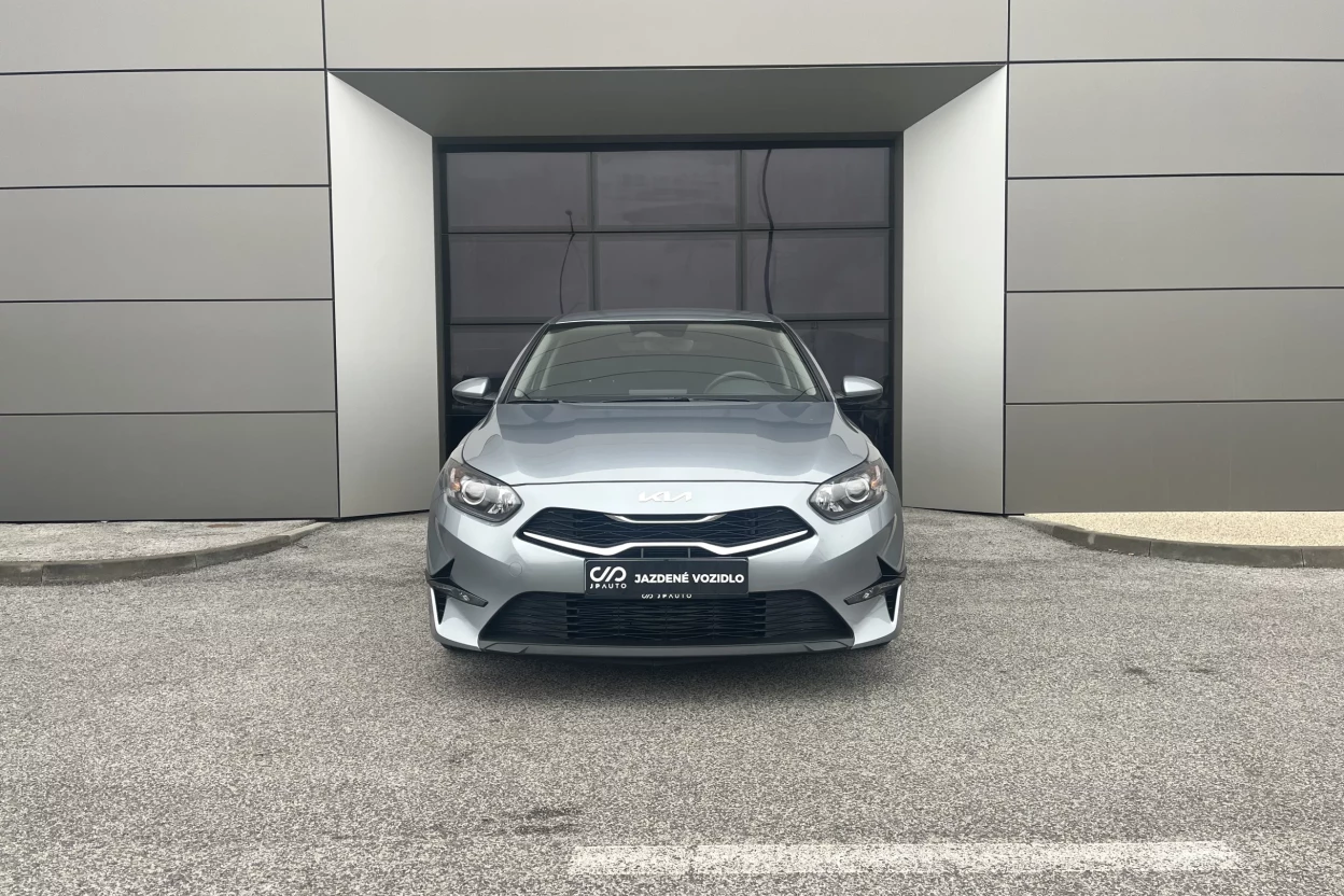 Kia Cee'd 1,5 T-GDi 103kW Gold obrázok č. 1