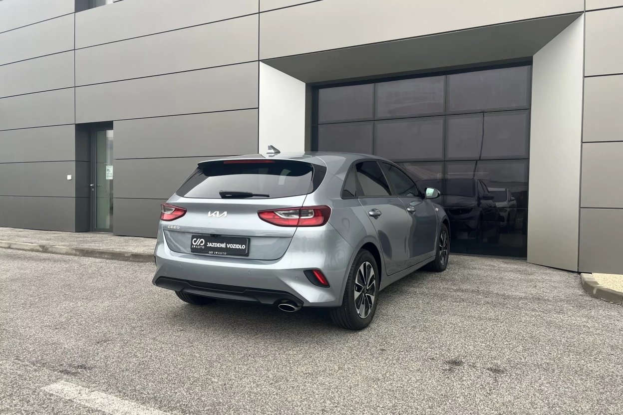 Kia Cee'd 1,5 T-GDi 103kW Gold obrázok č. 5