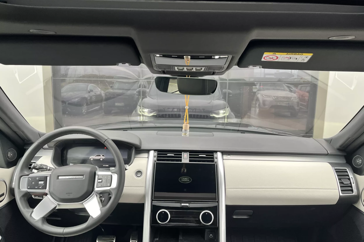 Discovery Dynamic SE D250 MHEV AWD obrázok č. 9