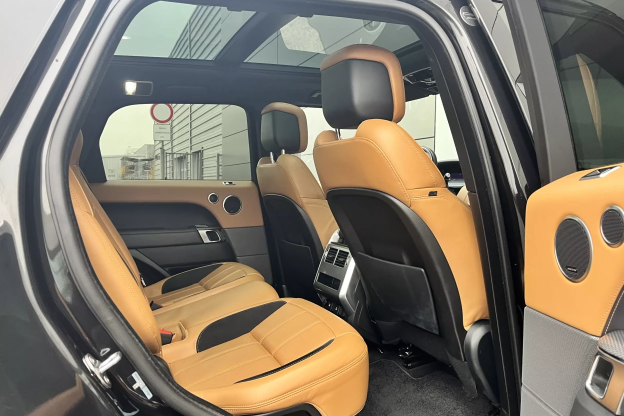 Land Rover Range Rover Sport 3.0D SDV6 HSE Dynamic AWD A/T obrázok č. 10