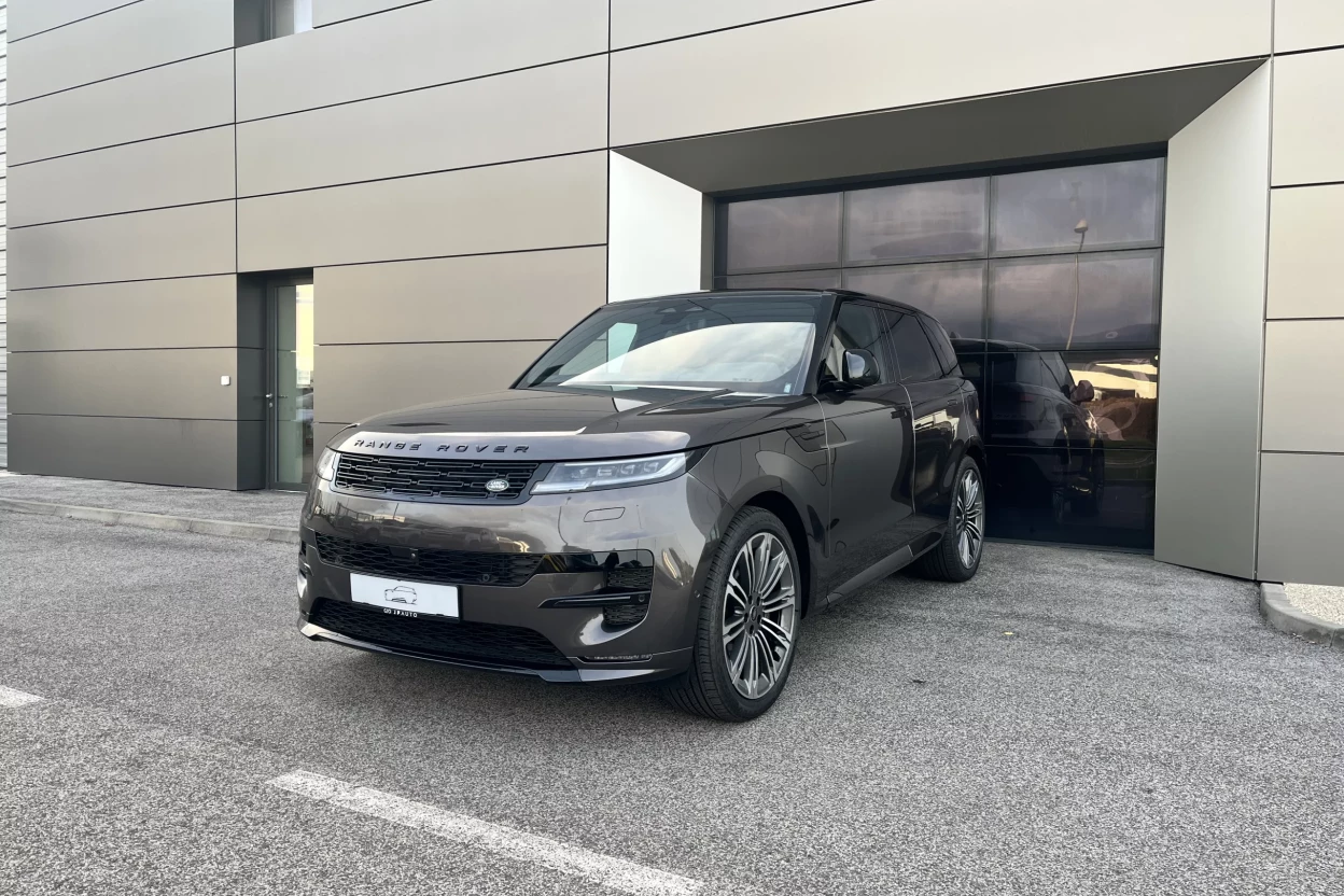 Range Rover Sport Dynamic HSE P460e PHEV AWD  obrázok č. 0