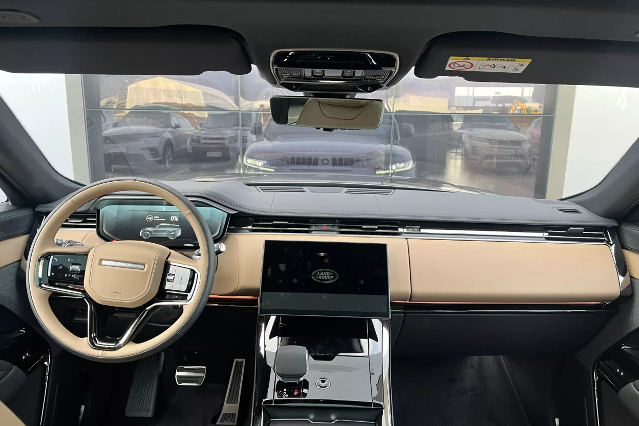 Range Rover Sport Dynamic HSE P460e PHEV AWD  obrázok č. 9