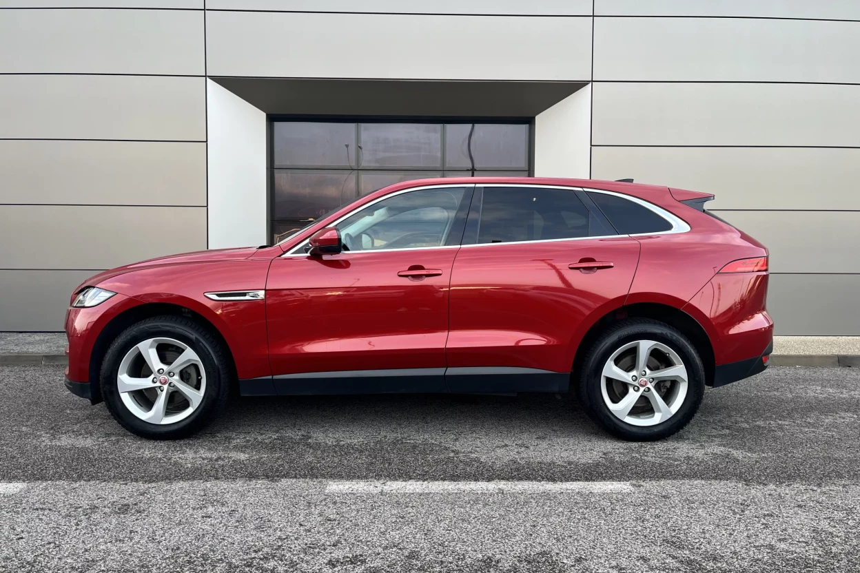Jaguar F-Pace 2.0D I4 180k Prestige AWD A/T obrázok č. 7