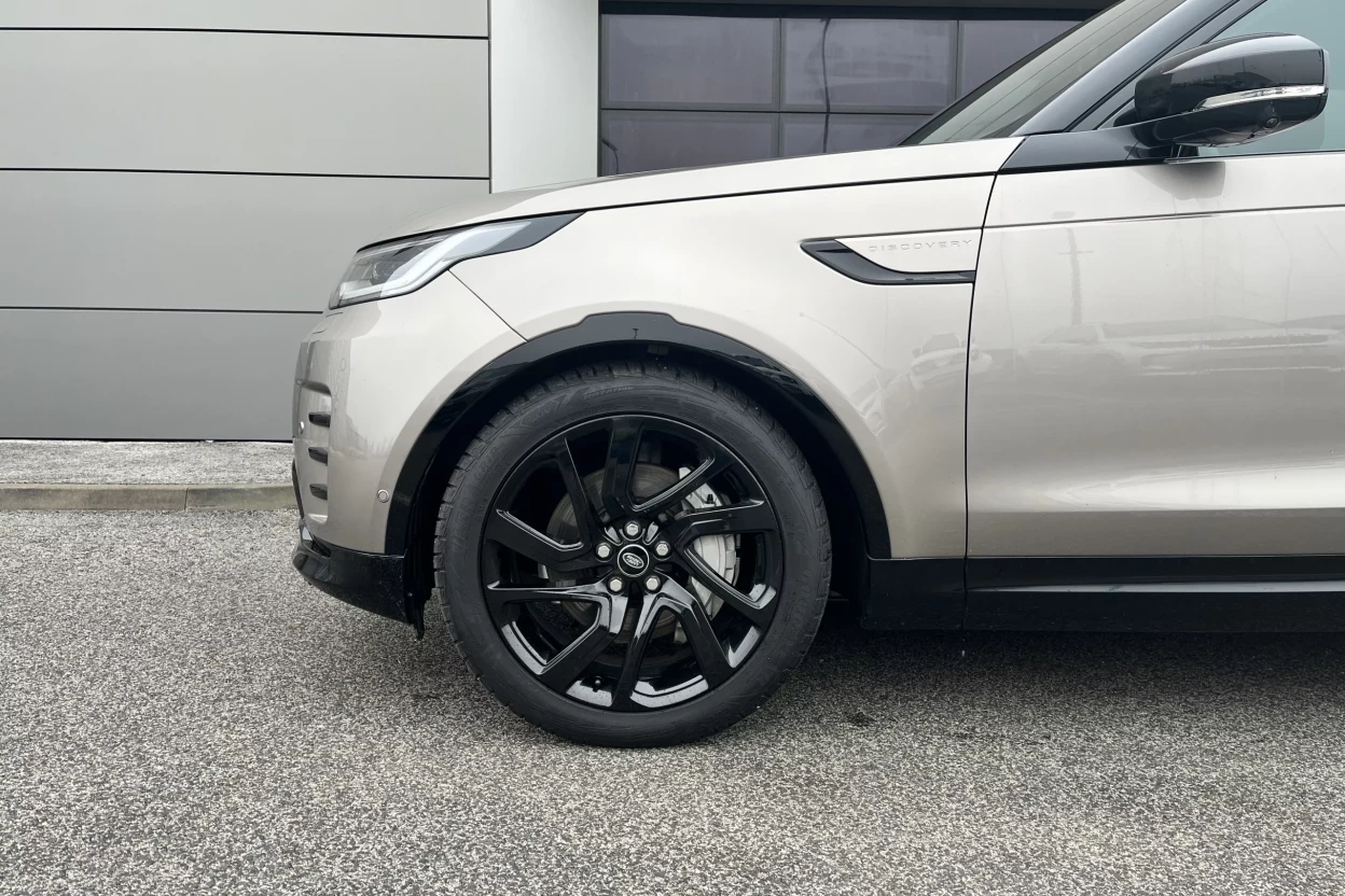  Discovery 3.0 I6 D300 MHEV SE AWD A/T obrázok č. 6
