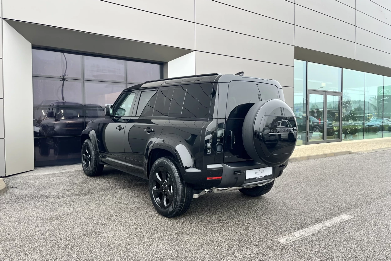 Defender 110 X-Dynamic SE D350 MHEV AWD obrázok č. 3