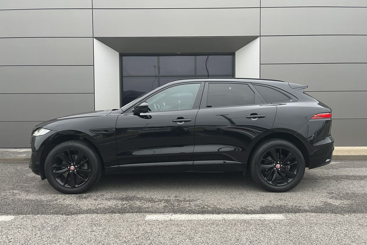 Jaguar F-Pace R-DYNAMIC SE P250 AWD MHEV obrázok č. 6