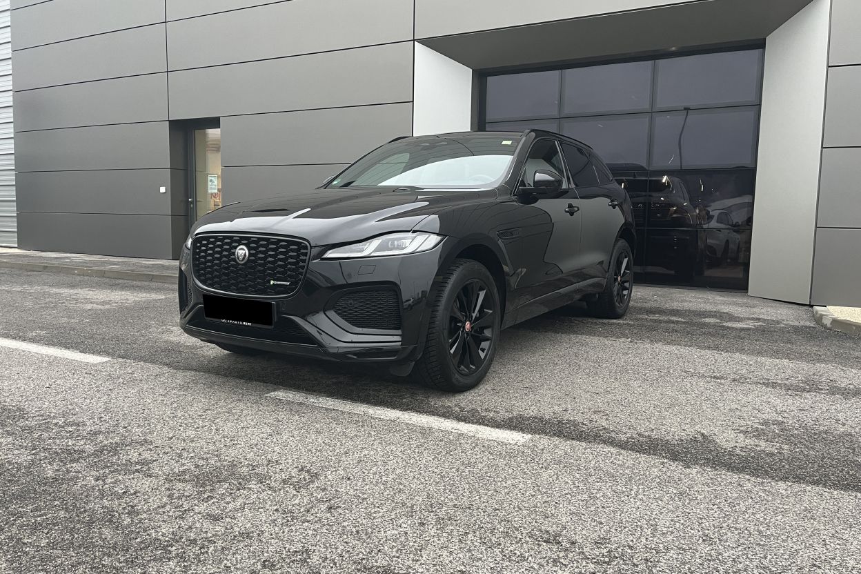 Jaguar F-Pace R-DYNAMIC SE P250 AWD MHEV obrázok č. 0