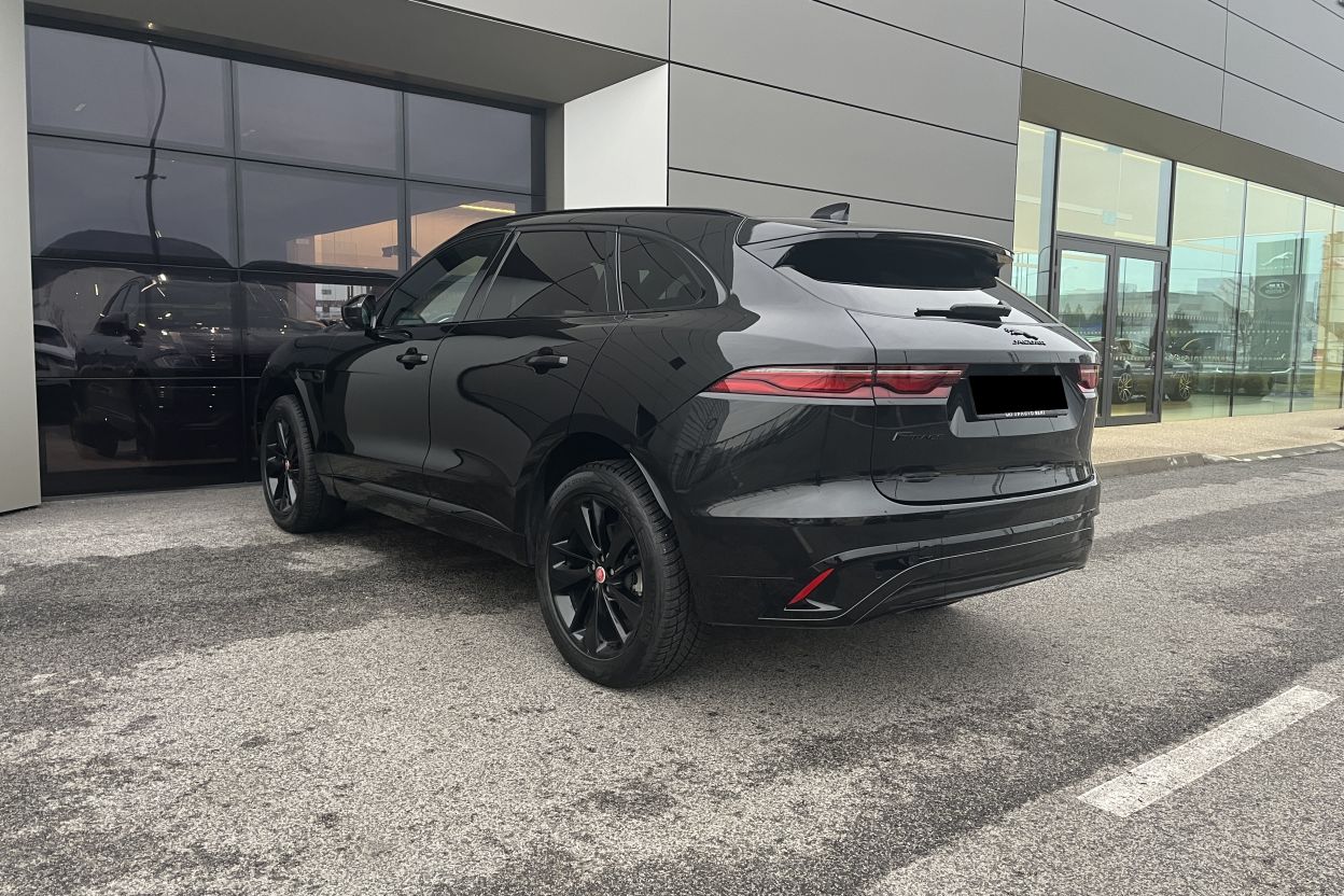 Jaguar F-Pace R-DYNAMIC SE P250 AWD MHEV obrázok č. 3
