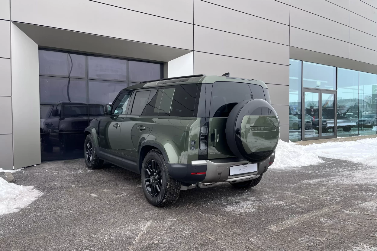 Defender 110 S D250 MHEV AWD obrázok č. 3