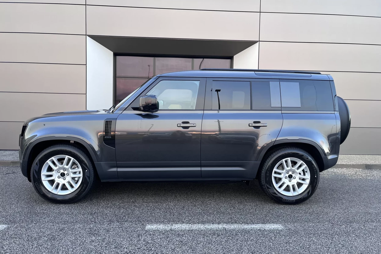 Defender 110 S D200 MHEV AWD obrázok č. 6
