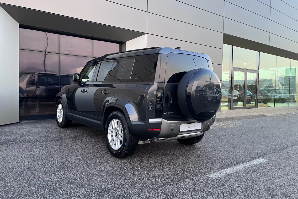 Defender 110 S D200 MHEV AWD obrázok č. 5