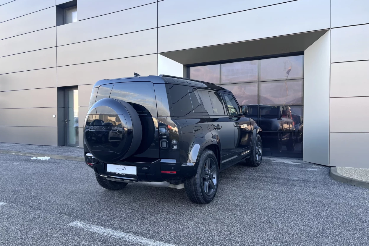 Defender 110 X-Dynamic SE D200 MHEV AWD obrázok č. 5
