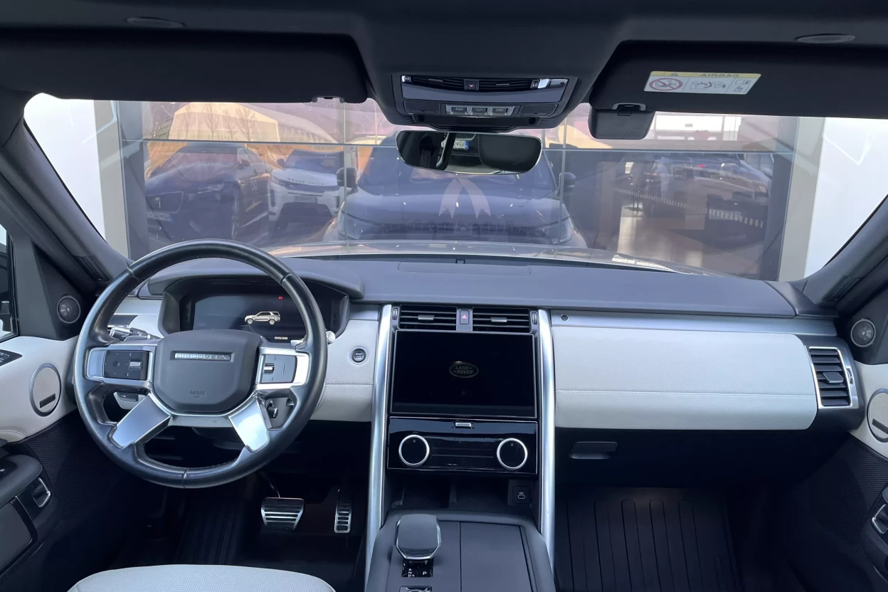  Discovery 3.0 I6 D250 MHEV R-Dynamic SE AWD obrázok č. 9