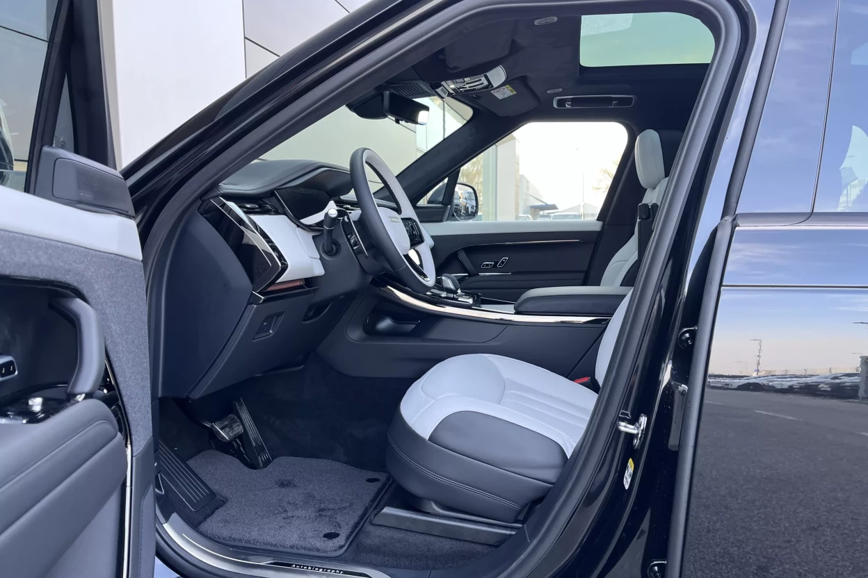 Range Rover Sport Autobiography D350 MHEV AWD obrázok č. 8