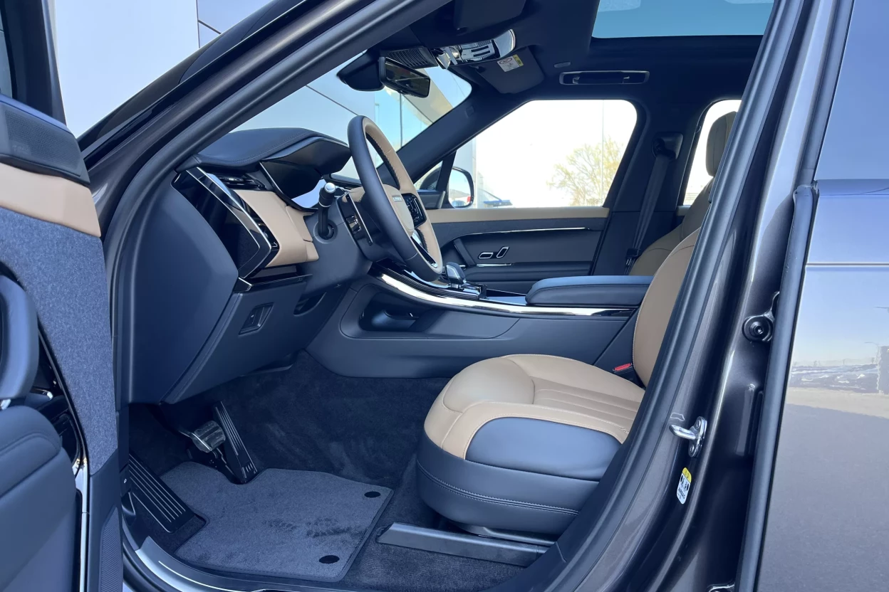 Range Rover Sport Dynamic HSE D300 MHEV AWD obrázok č. 8