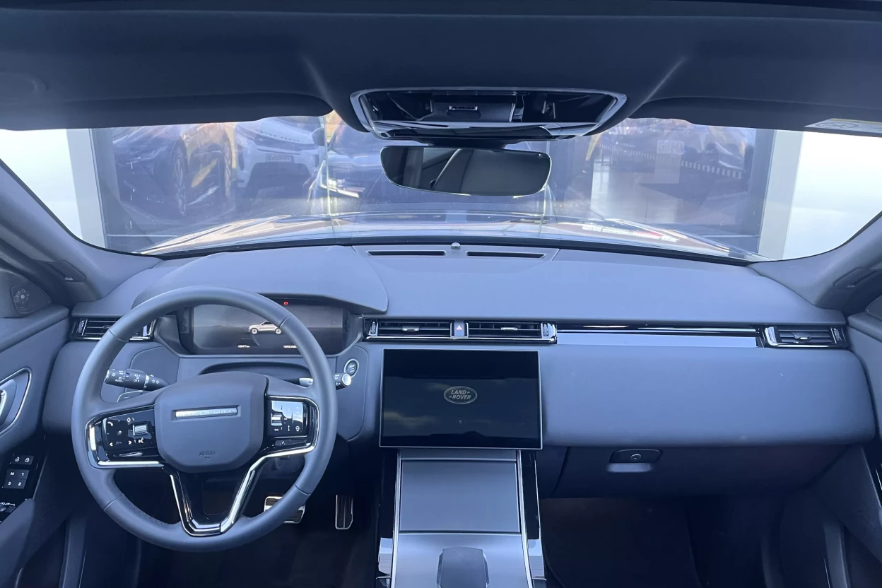 Range Rover Velar Dynamic SE | D200 AWD MHEV obrázok č. 9