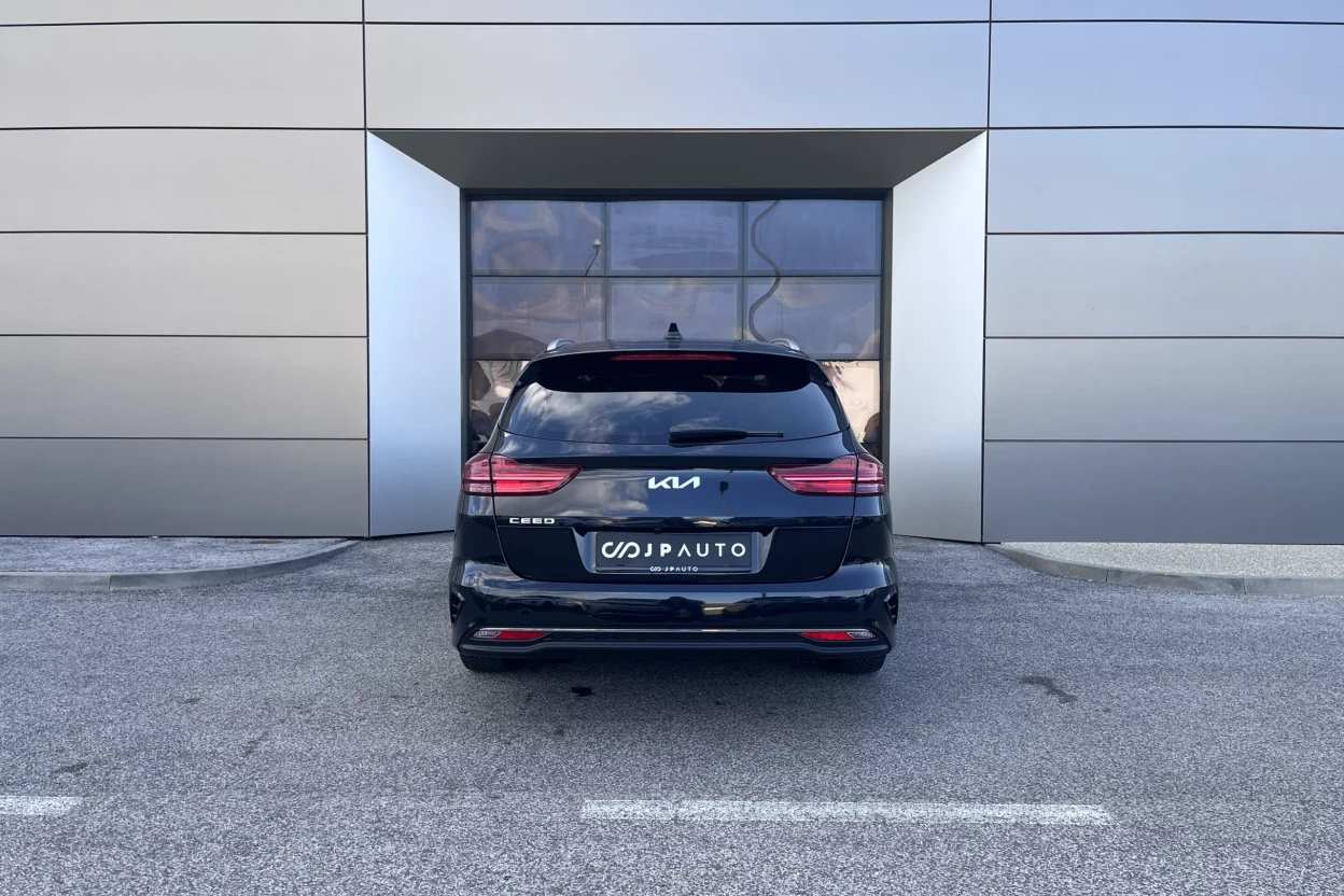 Kia Cee'd SW 1,5 T-GDi 103kW Gold obrázok č. 4