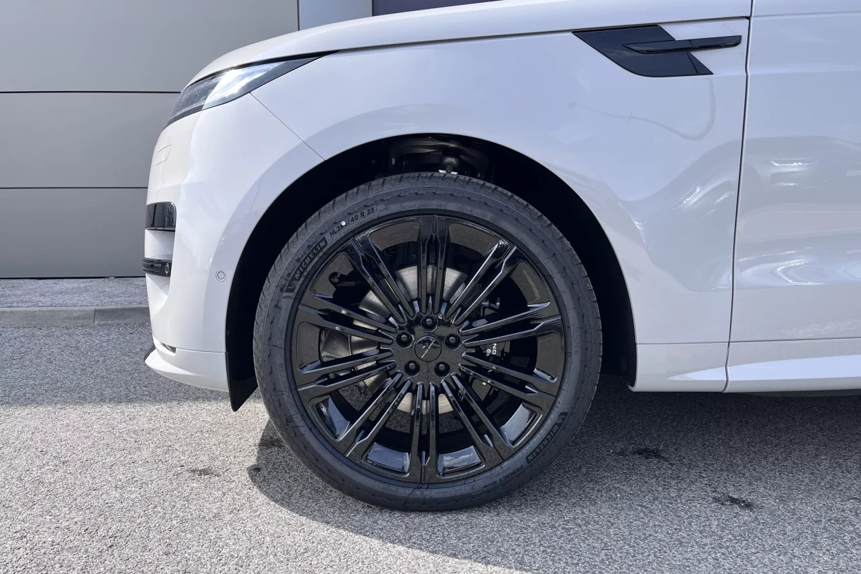 Range Rover Sport Dynamic SE P460e PHEV AWD  obrázok č. 7