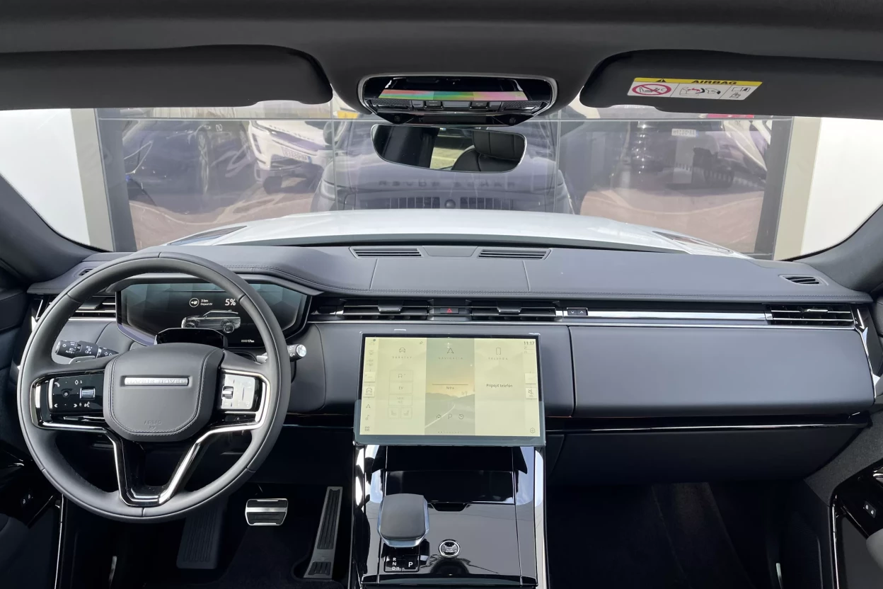 Range Rover Sport Dynamic SE P460e PHEV AWD  obrázok č. 9