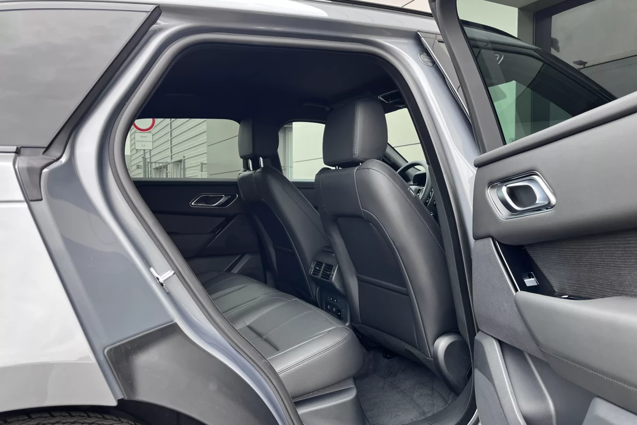 Land Rover Range Rover Velar S D200 AWD AUTOMAT MHEV obrázok č. 10