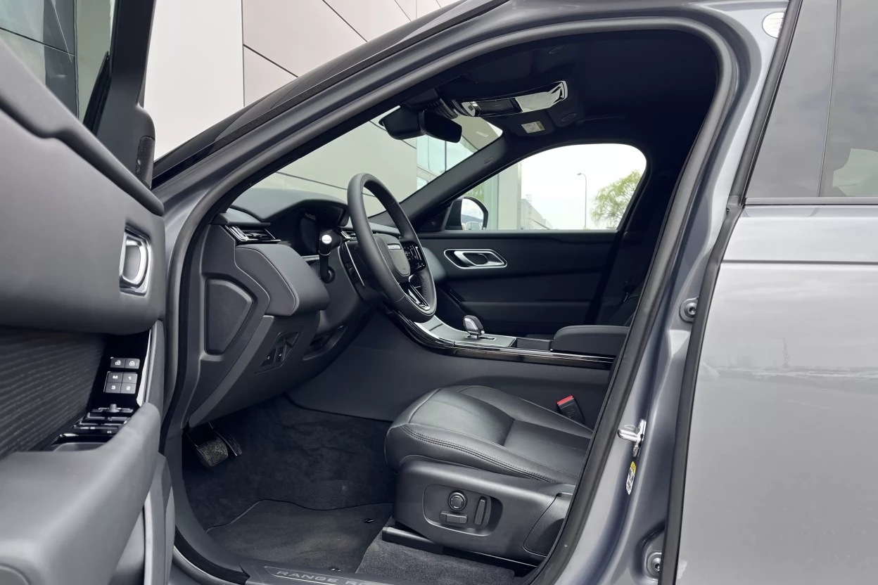 Land Rover Range Rover Velar S D200 AWD AUTOMAT MHEV obrázok č. 8