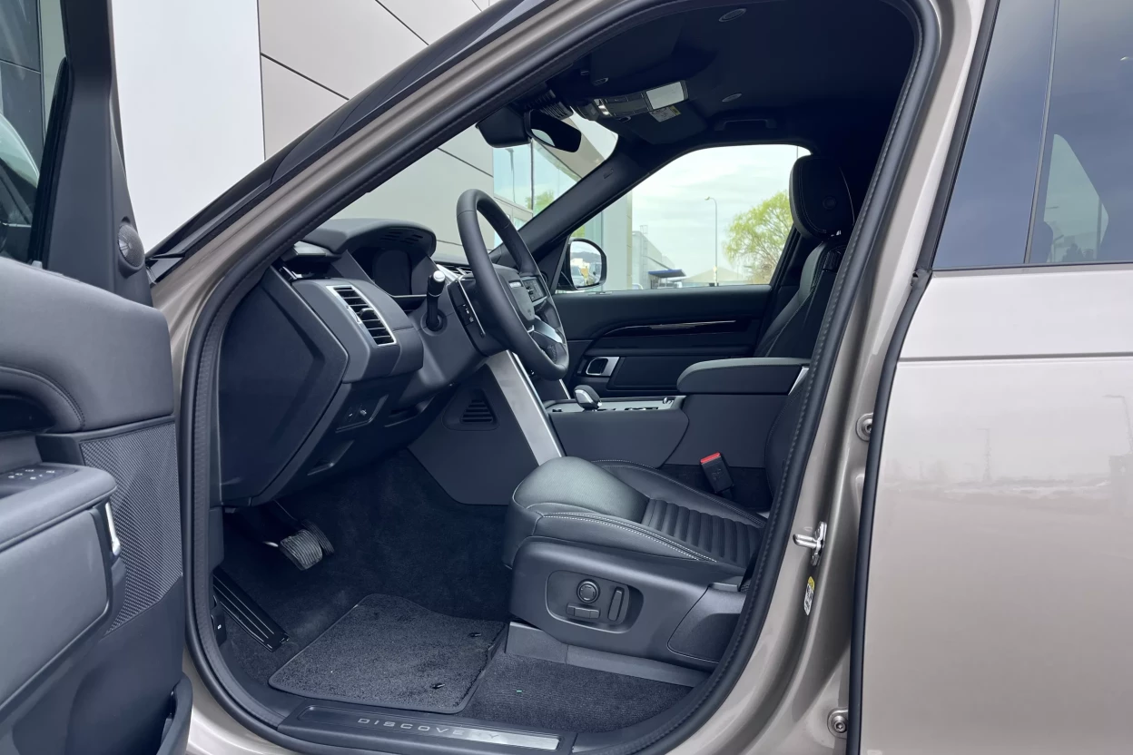 Discovery S D 250 MHEV AWD 5+2 obrázok č. 8