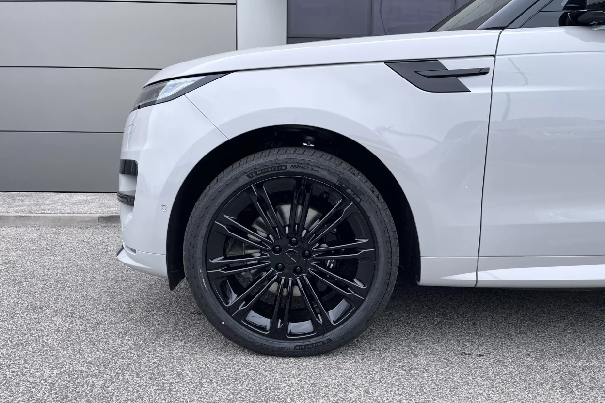 Range Rover Sport Dynamic SE P460e PHEV AWD  obrázok č. 6