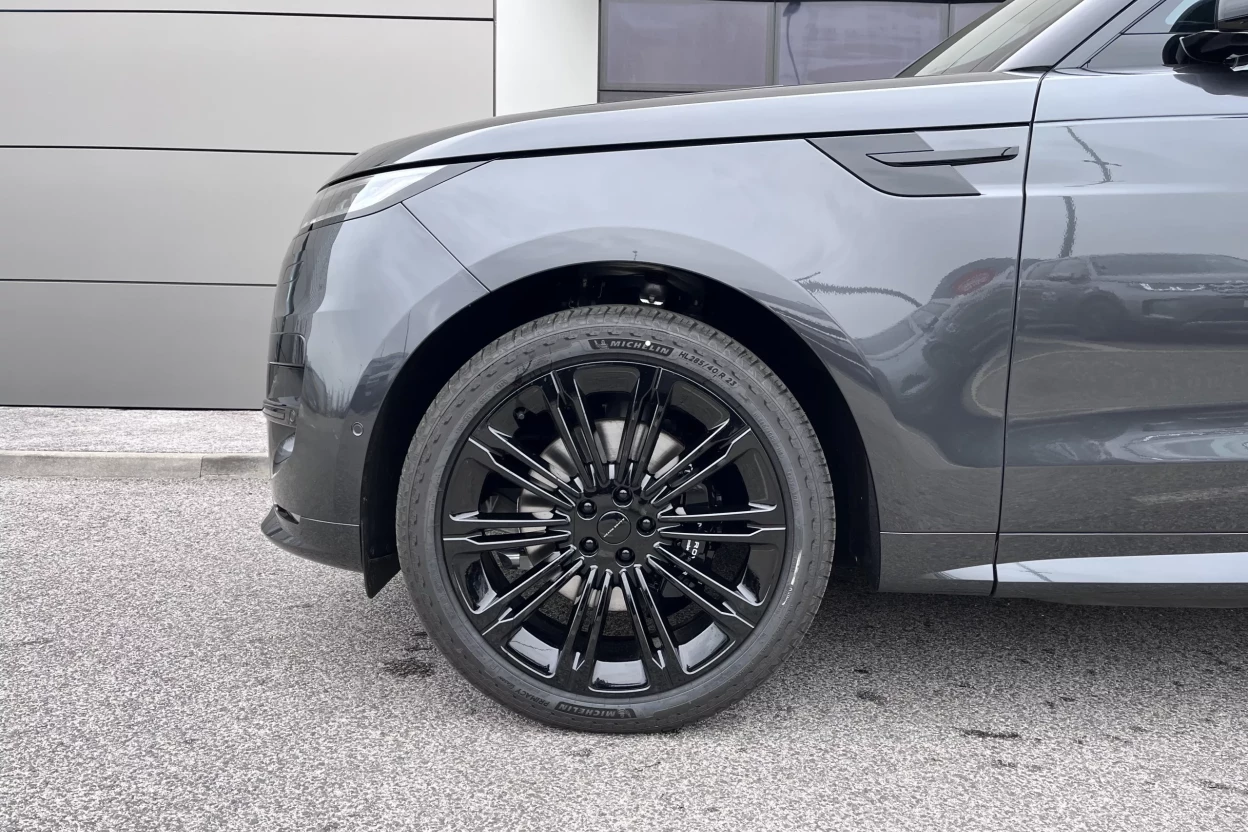 Range Rover Sport Dynamic SE P460e PHEV AWD  obrázok č. 6