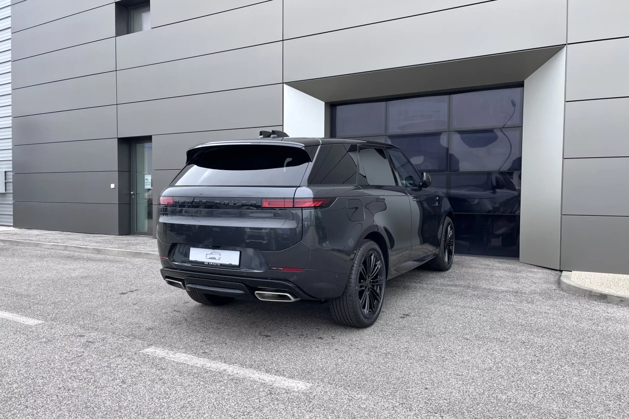 Range Rover Sport Dynamic SE P460e PHEV AWD  obrázok č. 5