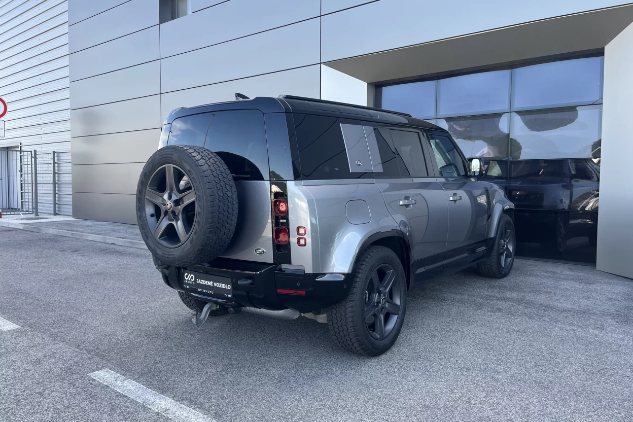 Defender 110  D300 X-Dynamic SE MHEV AWD obrázok č. 3