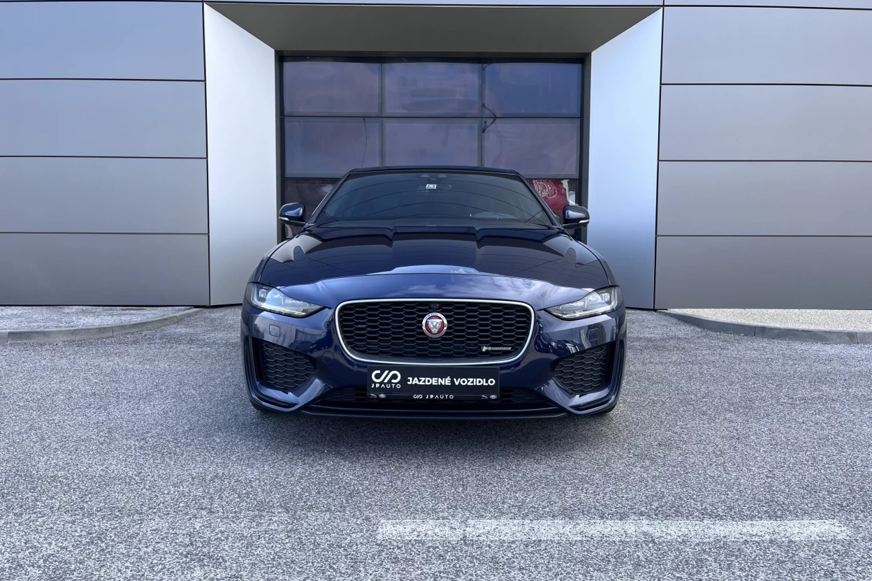 Jaguar XE R-Dynamic S 2.0D4 180PS AWD obrázok č. 1