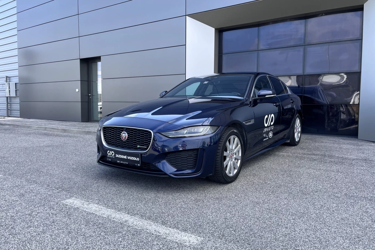 Jaguar XE R-Dynamic S 2.0D4 180PS AWD obrázok č. 0